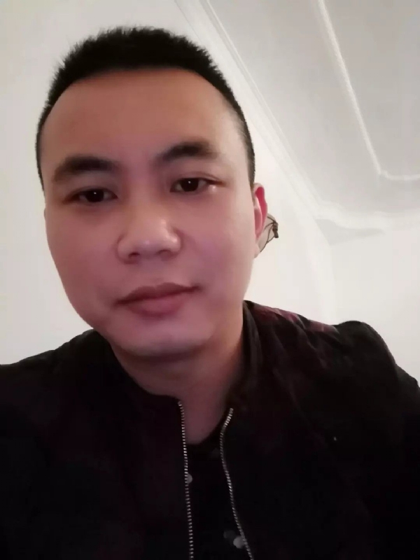 喜闻香气的第一张照片--廊坊相亲服务中心