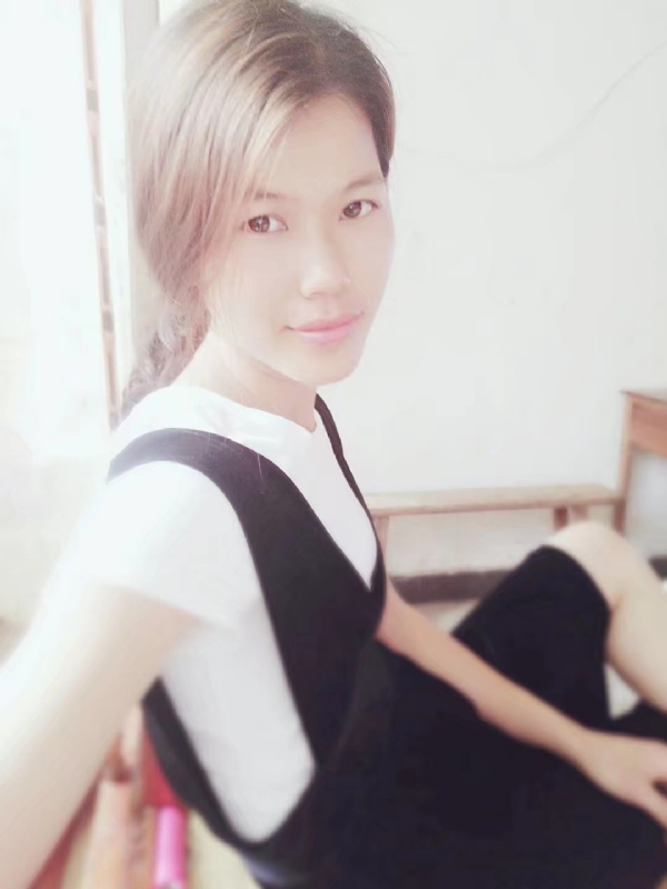 婷婷的第一张照片--廊坊相亲服务中心