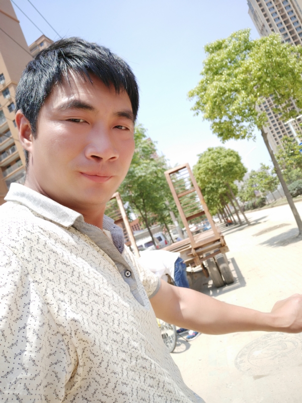 勇哥的第一张照片--廊坊相亲服务中心