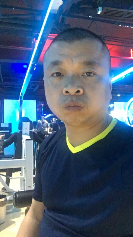 奋斗的第一张照片--廊坊相亲服务中心