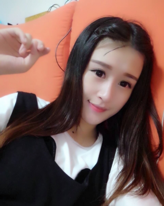 花开的季节的第一张照片--廊坊相亲服务中心