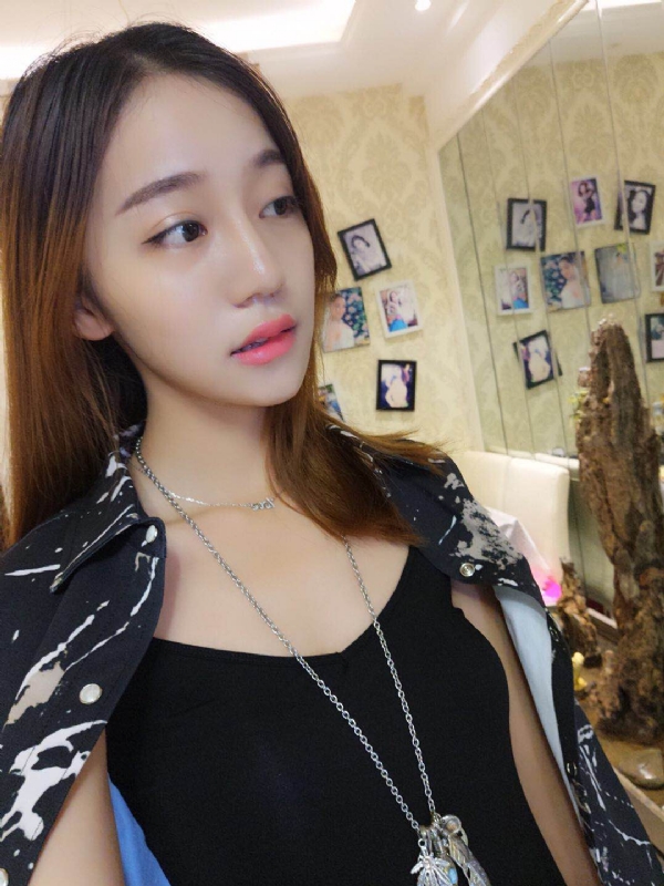 凉兮的第一张照片--廊坊相亲服务中心