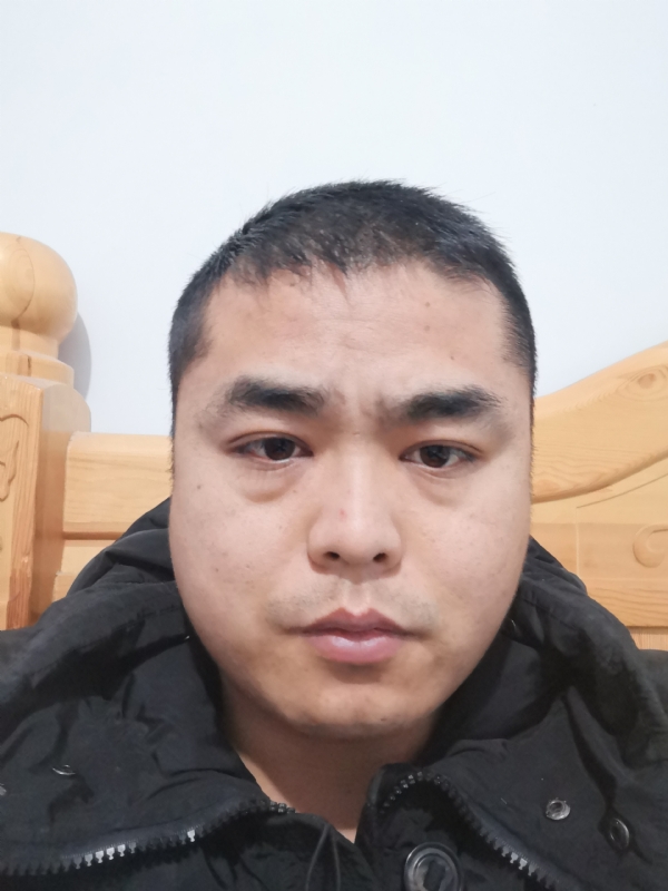 真诚的第一张照片--廊坊相亲服务中心