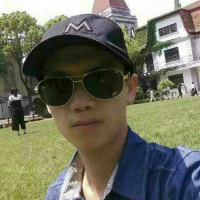 龙小华的第一张照片--廊坊相亲服务中心