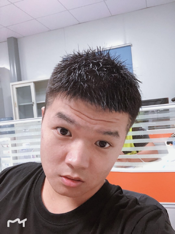 不忘初心的第一张照片--廊坊相亲服务中心