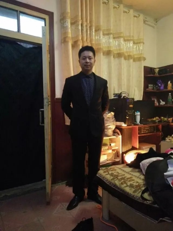 亮亮的第一张照片--廊坊相亲服务中心