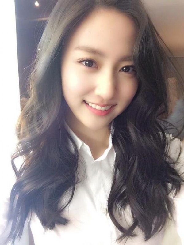 等爱的易微的第一张照片--廊坊相亲服务中心