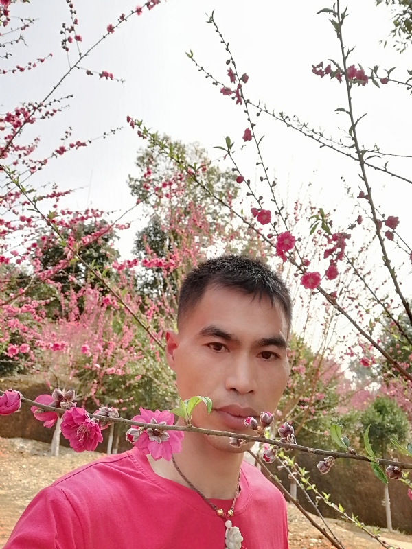 惜緣的第一张照片--廊坊相亲服务中心