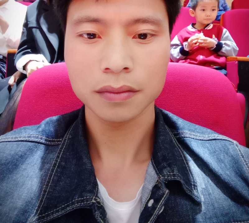 奋斗青年的第一张照片--廊坊相亲服务中心