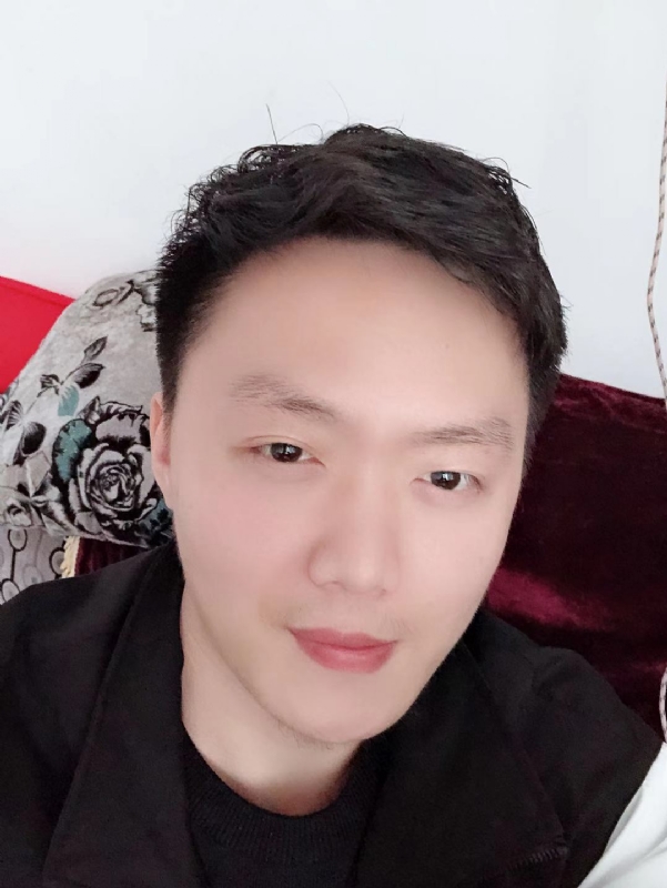 执迷的鲸鱼的第一张照片--廊坊相亲服务中心