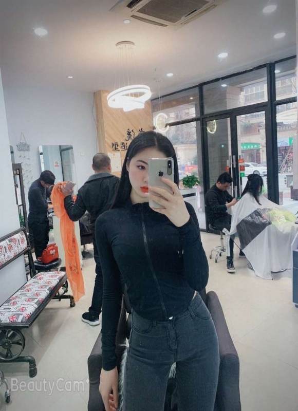 婷婷的第四张照片--廊坊相亲服务中心