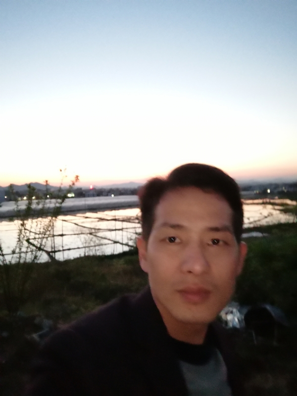 不忘初心的第一张照片--廊坊相亲服务中心