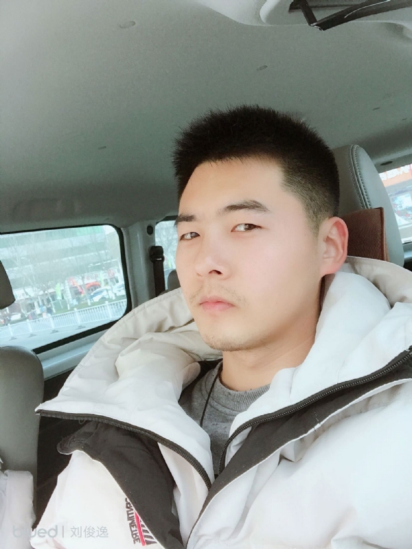 爱尽千帆的第一张照片--廊坊相亲服务中心