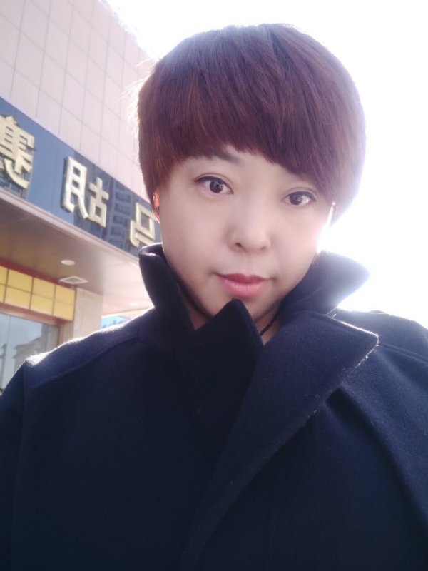 霞儿的第一张照片--廊坊相亲服务中心