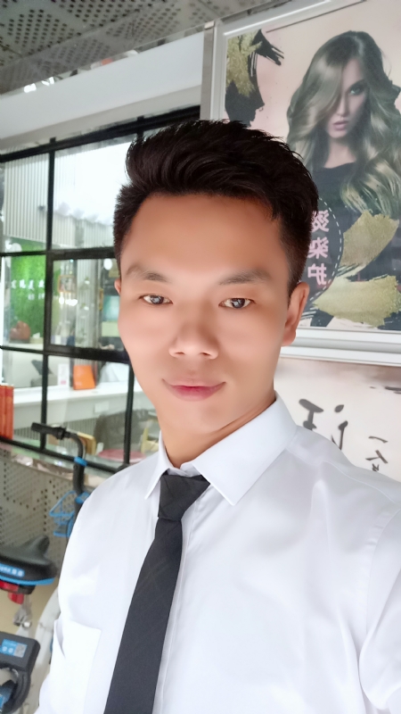 阳光男士的第一张照片--廊坊相亲服务中心