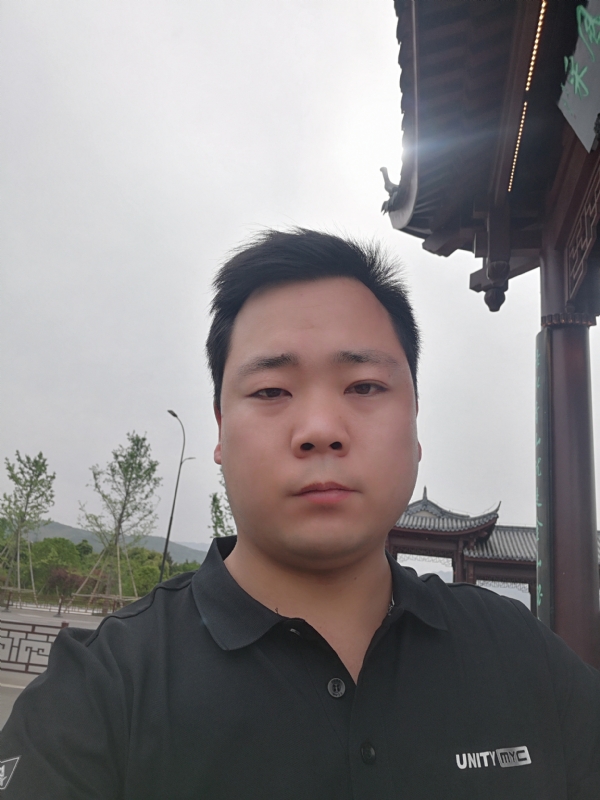 微笑的第一张照片--廊坊相亲服务中心