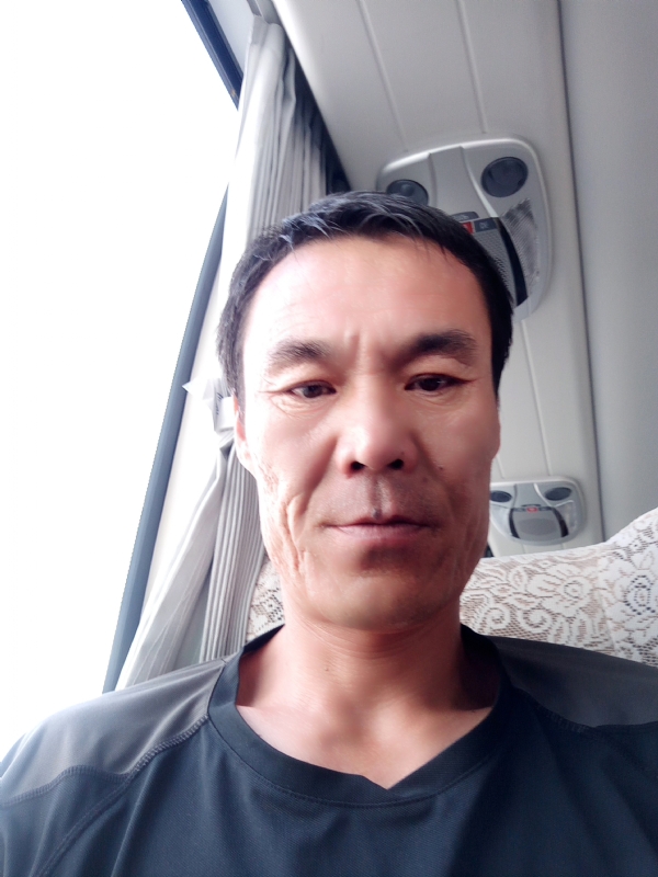 真心诚意的第一张照片--廊坊相亲服务中心