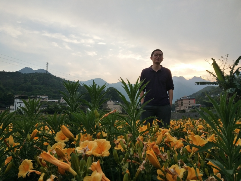 黄晓东的第一张照片--廊坊相亲服务中心