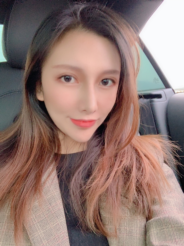 李岚Lancy的第一张照片--廊坊相亲服务中心