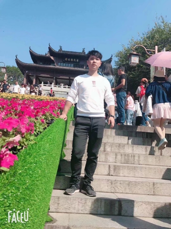 坦然的第二张照片--廊坊相亲服务中心