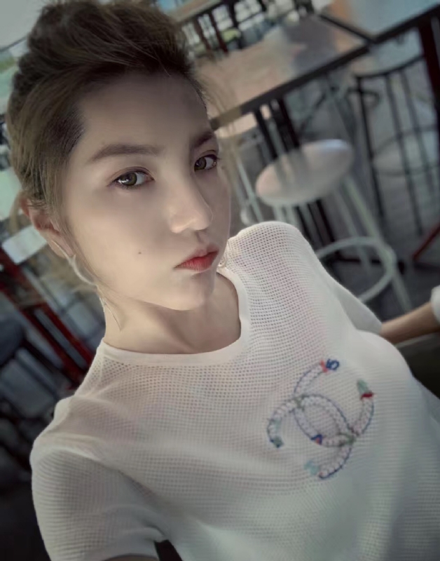 冷冷清秋的第一张照片--廊坊相亲服务中心