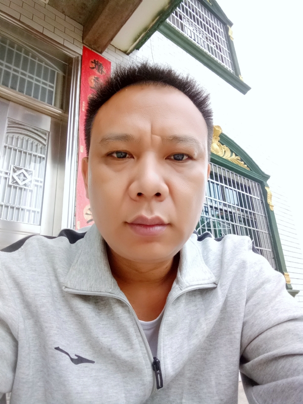 随缘的第一张照片--廊坊相亲服务中心