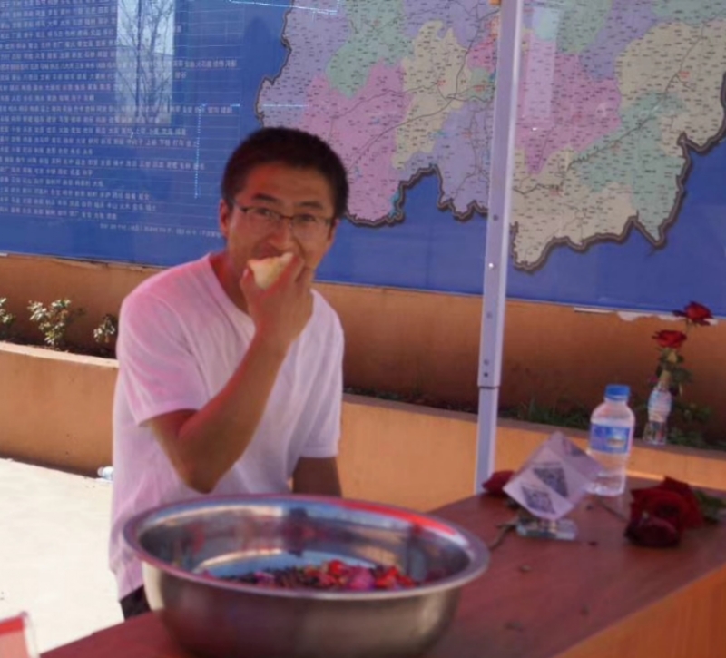 寻水的第一张照片--廊坊相亲服务中心