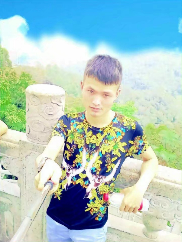 孤独王者元首的第一张照片--廊坊相亲服务中心