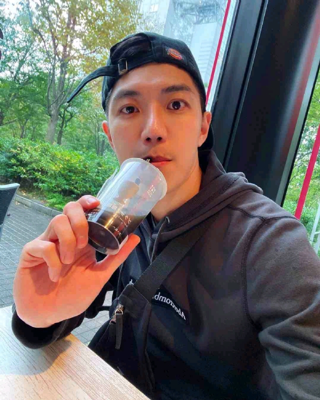 苏天奇的第一张照片--廊坊相亲服务中心