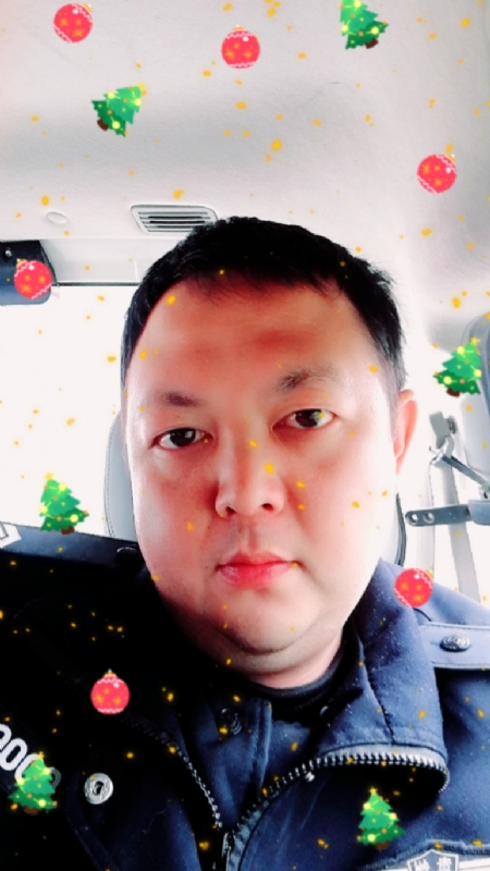 恨孤独的第一张照片--廊坊相亲服务中心