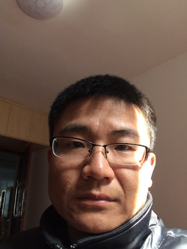 余浩浩的第一张照片--廊坊相亲服务中心