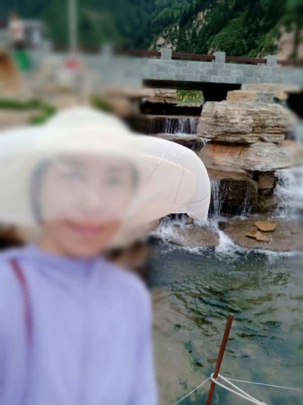 沥秋的第一张照片--廊坊相亲服务中心