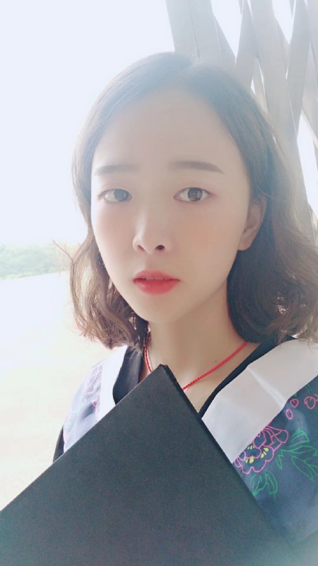 傲娇的喵小咪的第一张照片--廊坊相亲服务中心