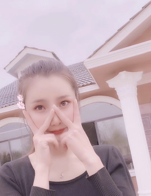 小媛的第一张照片--廊坊相亲服务中心