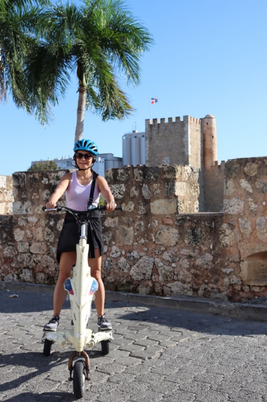 Happy的第一张照片--廊坊相亲服务中心