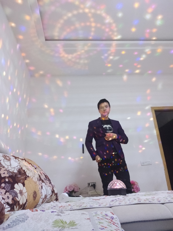 慕凡的第一张照片--廊坊相亲服务中心
