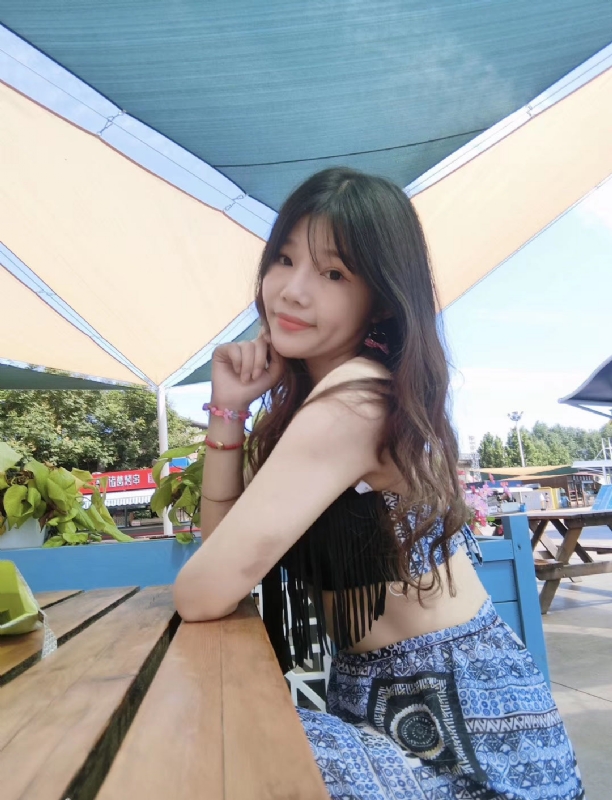 诗雨的第一张照片--廊坊相亲服务中心