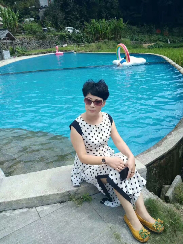 守望幸福的第一张照片--廊坊相亲服务中心