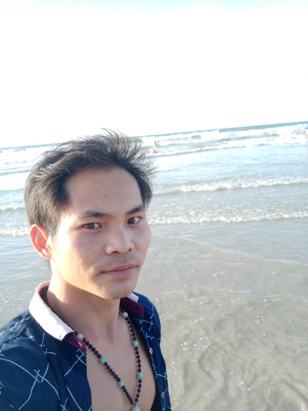 爱已欠费的第一张照片--廊坊相亲服务中心