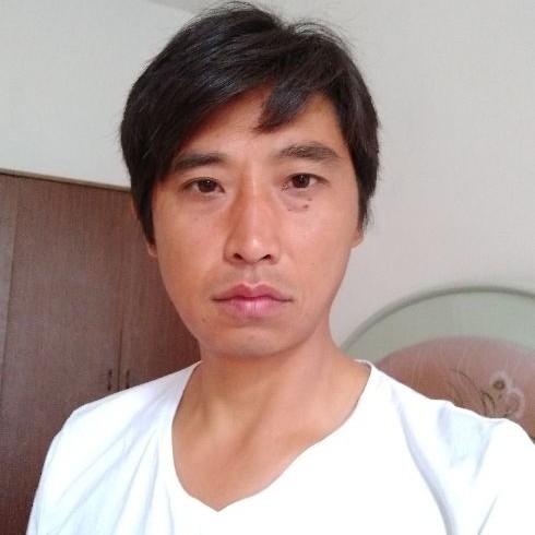 莞尔一笑的第一张照片--廊坊相亲服务中心