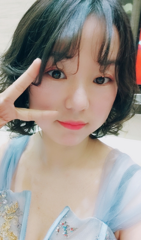 小c猫的第一张照片--廊坊相亲服务中心