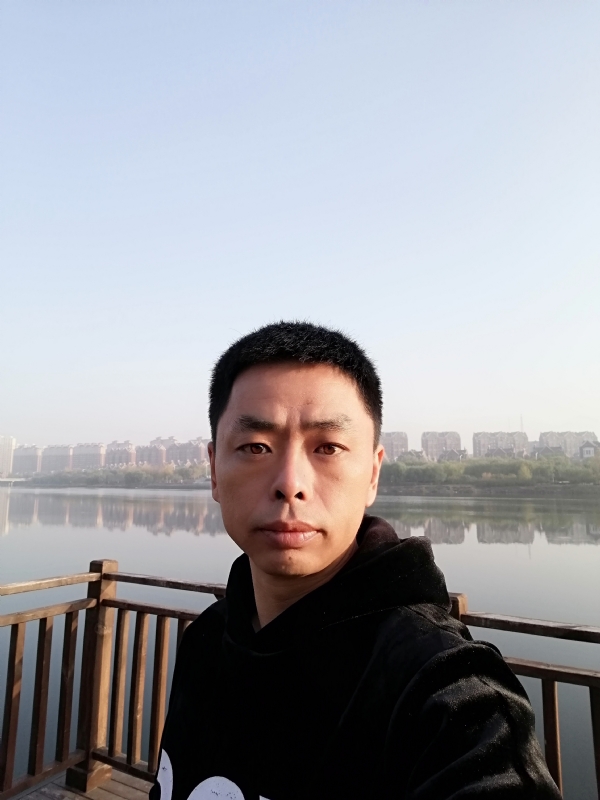 蓝颜的第一张照片--廊坊相亲服务中心