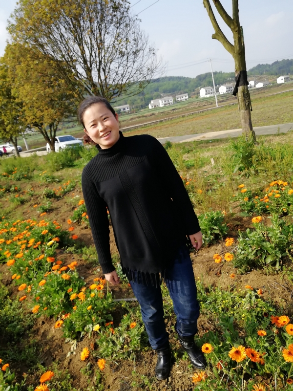 征婚女人的第一张照片--廊坊相亲服务中心