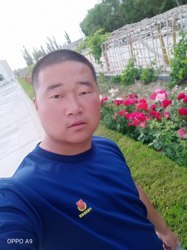 奋斗中的青春最美丽的第一张照片--廊坊相亲服务中心