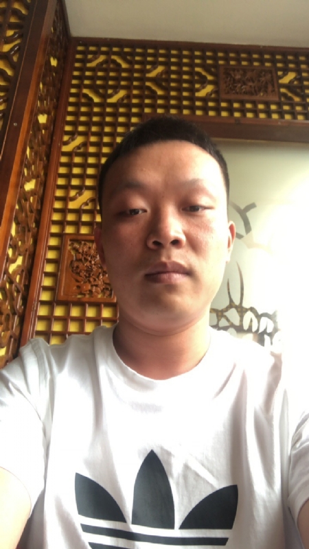 唐子龙的第一张照片--廊坊相亲服务中心