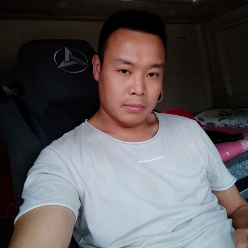 默默的第二张照片--廊坊相亲服务中心