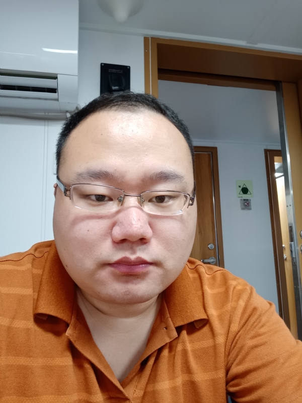 努力爱一次的第一张照片--廊坊相亲服务中心