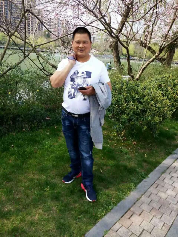 纯爷们的第一张照片--廊坊相亲服务中心