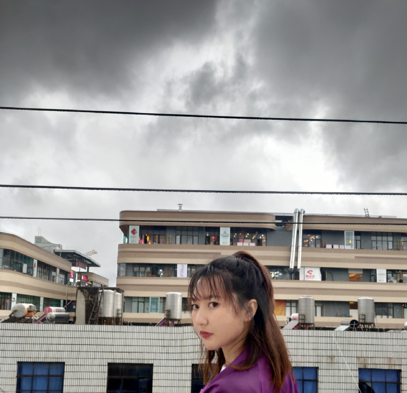 李家小姐的第三张照片--廊坊相亲服务中心