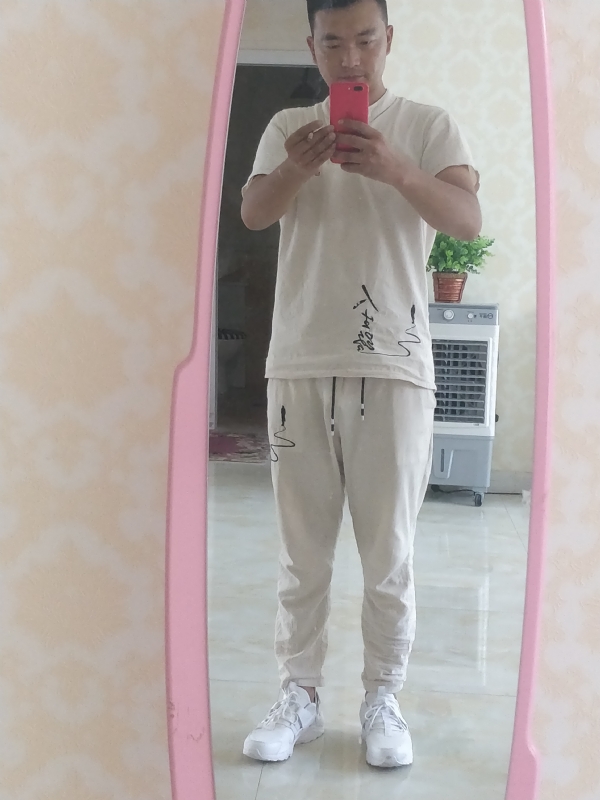 一天一根烟的第二张照片--廊坊相亲服务中心